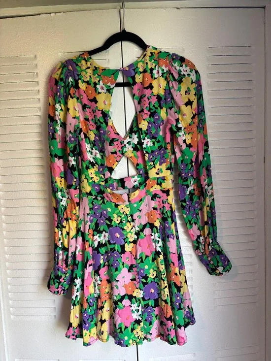 AFRM Floral Cut-Out Mini Dress Open Back Long Sleeve Size S Spring Summer - Picture 9 of 13